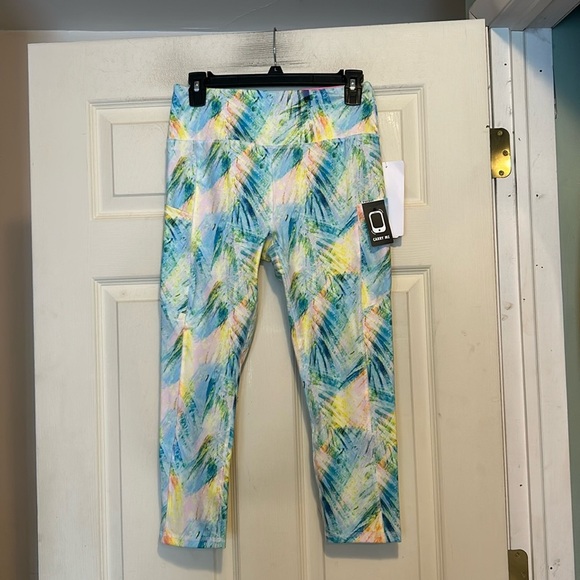 Gottex Capri Length Athletic Leggings Size Medium NWT Women's Green - Picture 1 of 7